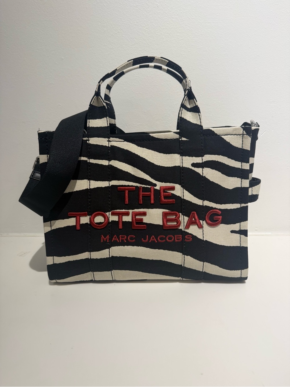 NWT Marc Jacobs The Medium Tote Bag zebra canvas